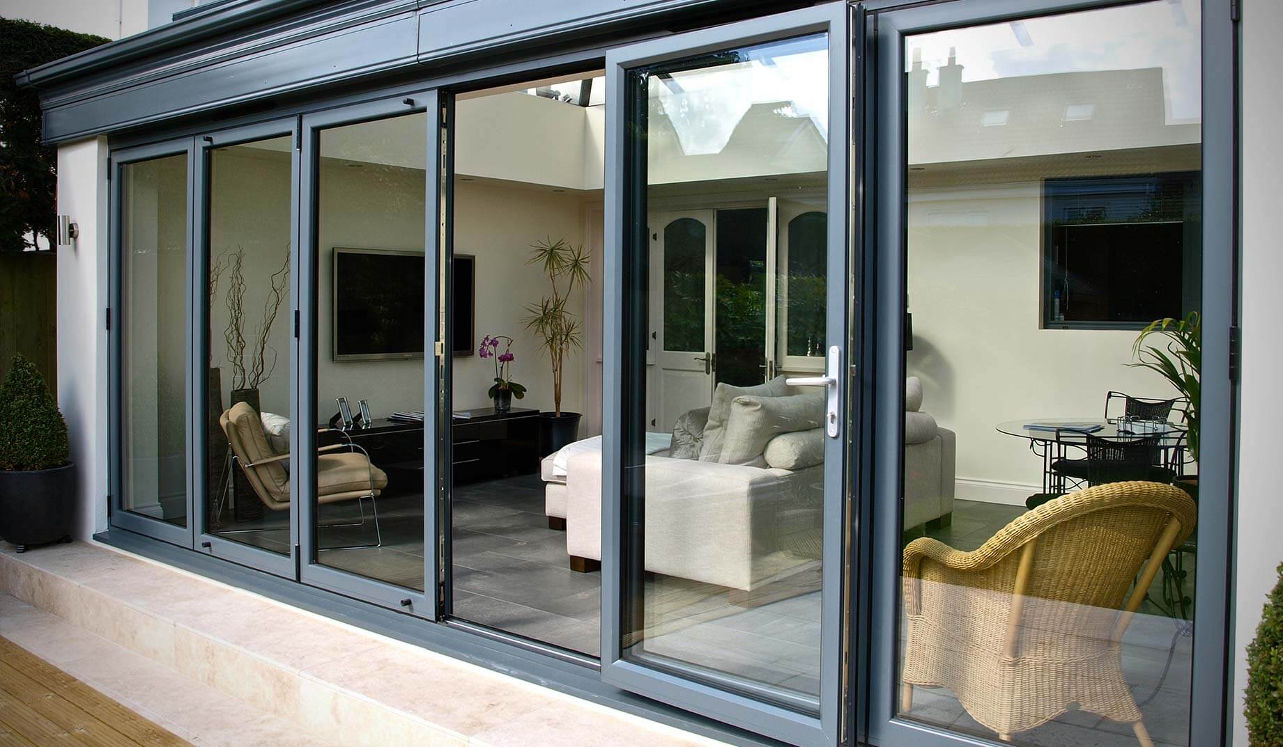 bifolding-patio-door-aluminium-aluk